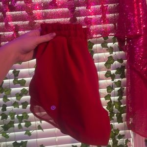 red lulu lemon hotty hots